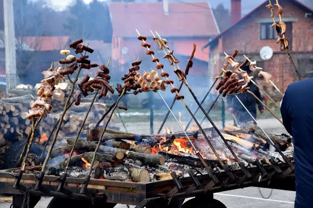 Bitka za najljepši ražanj: Gastronomski spektakl na igralištu u Lukaču