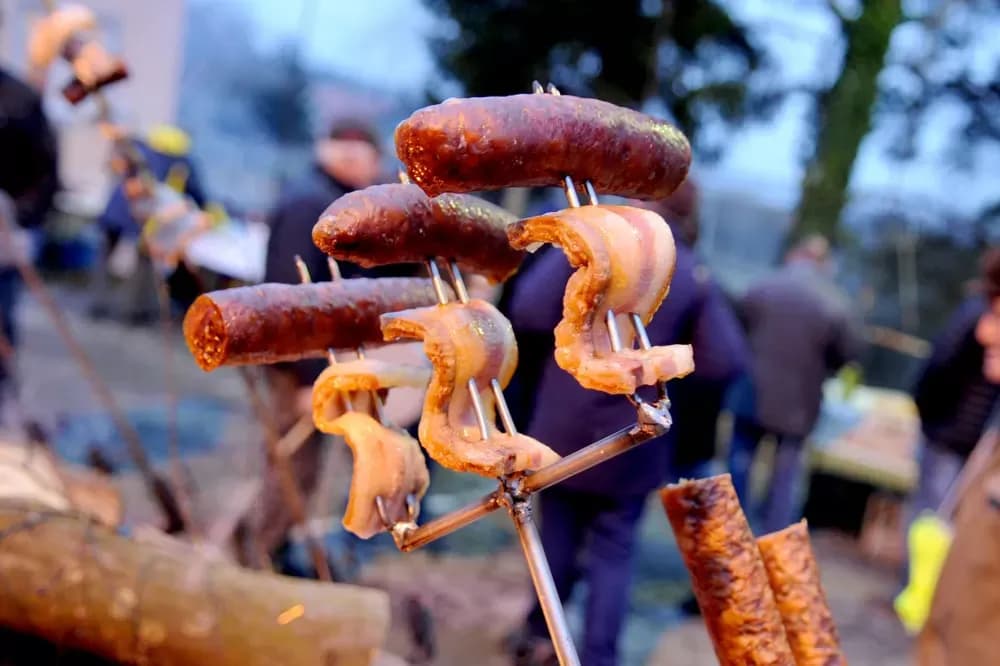 Bitka za najljepši ražanj: Gastronomski spektakl na igralištu u Lukaču