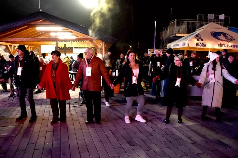 Uz tamburaše Fijakera proslavljeno 33. Vinkovo u Velikoj