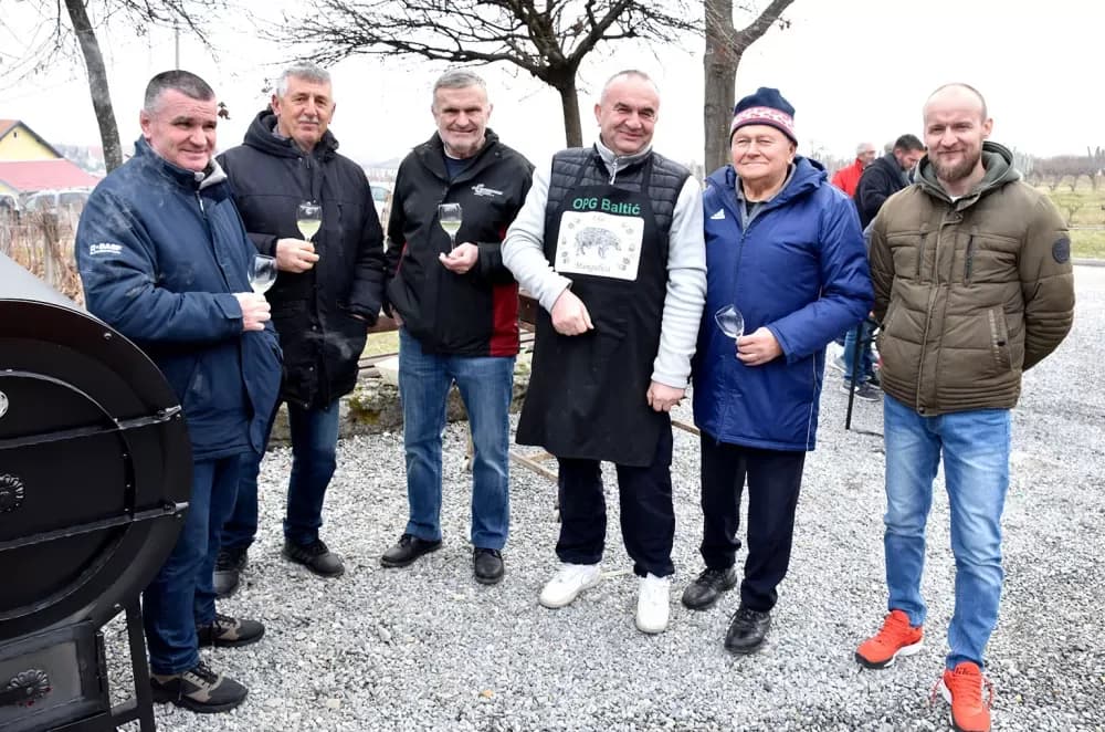 Obitelj Krauthaker okupila stotine uzvanika na početku vinogradarske godine
