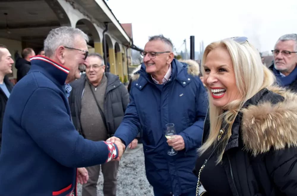 Obitelj Krauthaker okupila stotine uzvanika na početku vinogradarske godine