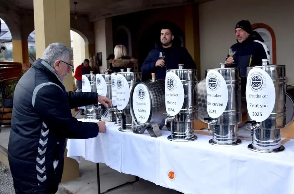 Obitelj Krauthaker okupila stotine uzvanika na početku vinogradarske godine
