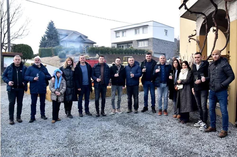Obitelj Krauthaker okupila stotine uzvanika na početku vinogradarske godine