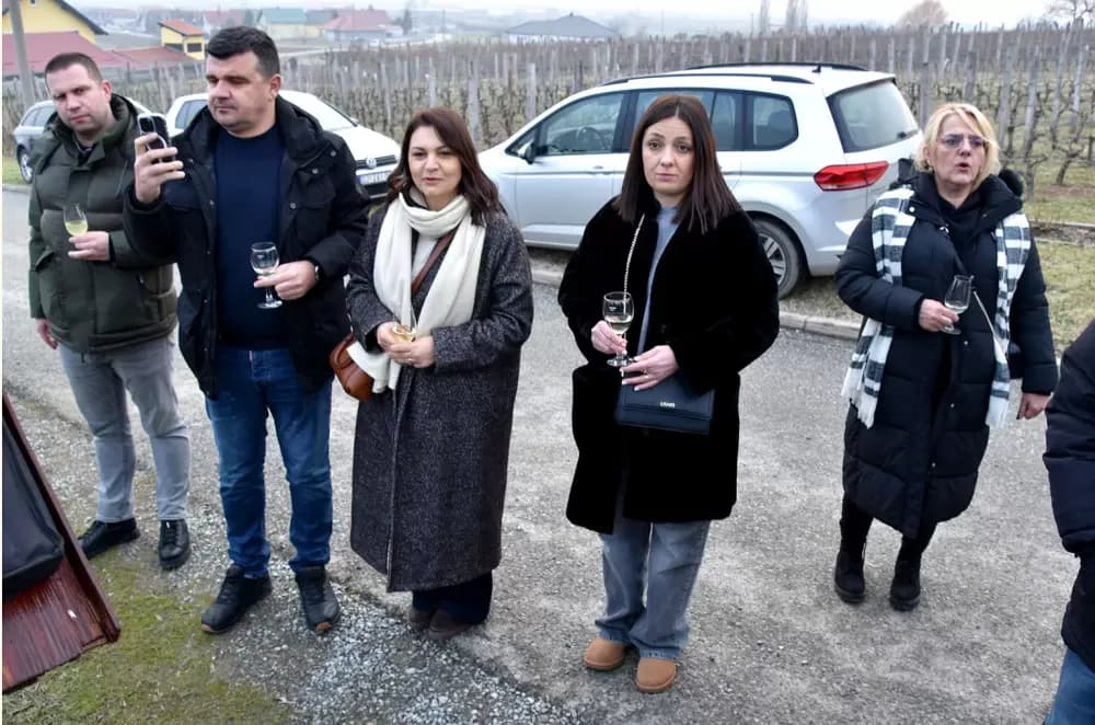 Obitelj Krauthaker okupila stotine uzvanika na početku vinogradarske godine