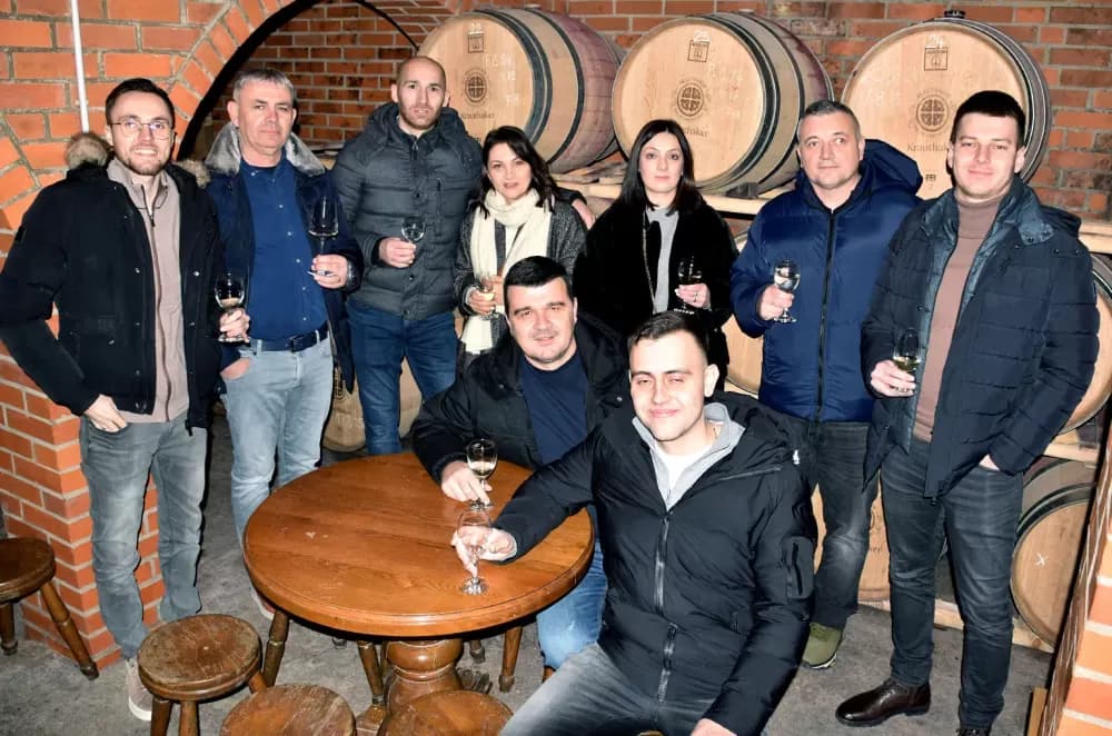 Obitelj Krauthaker okupila stotine uzvanika na početku vinogradarske godine