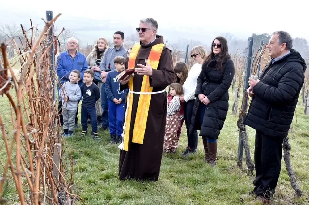 Nastavljena vinogradarska tradicija obitelji Mihalj na Vincelovo