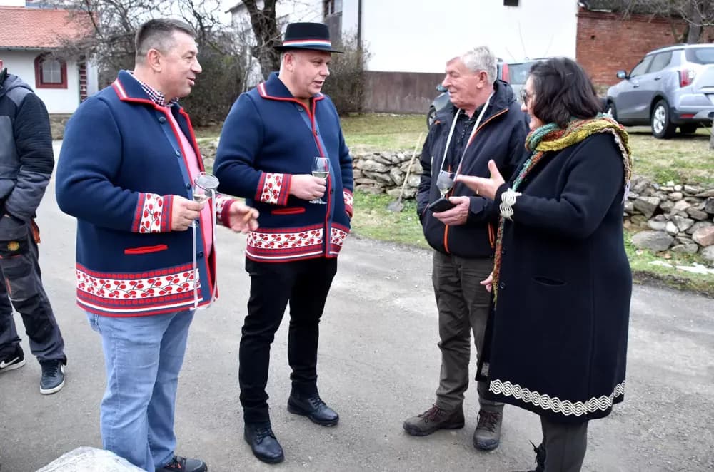 Škoro i Matići zazvali rodnu godinu u Mitrovcu