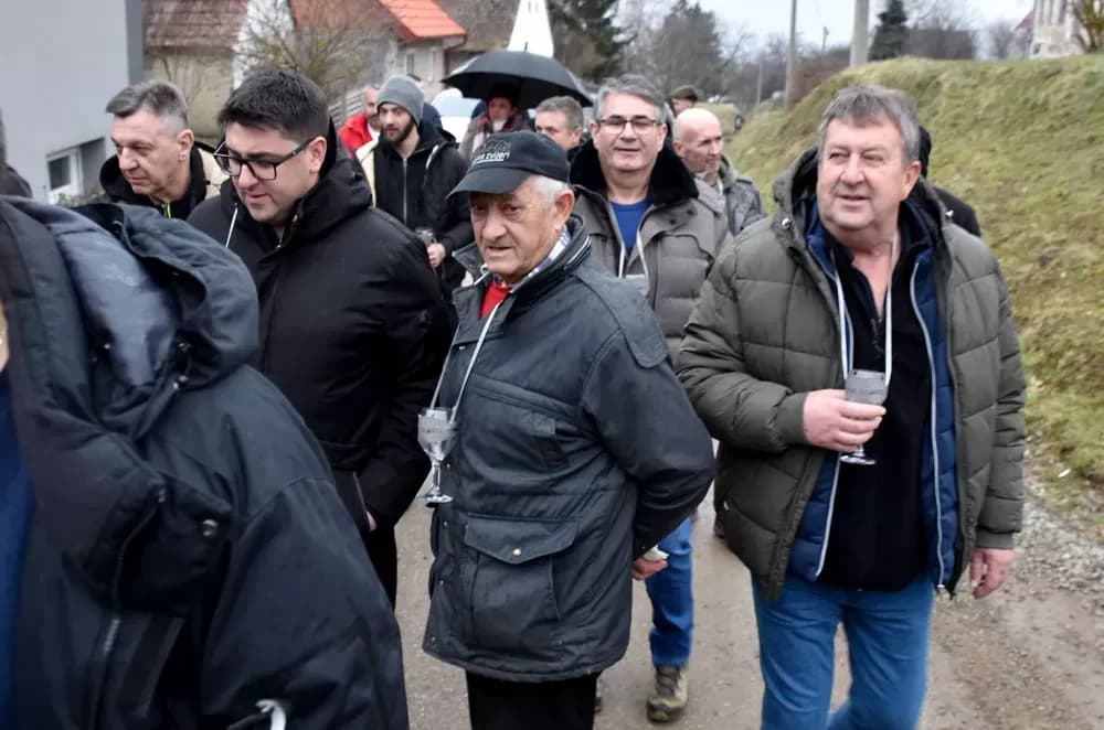 Škoro i Matići zazvali rodnu godinu u Mitrovcu