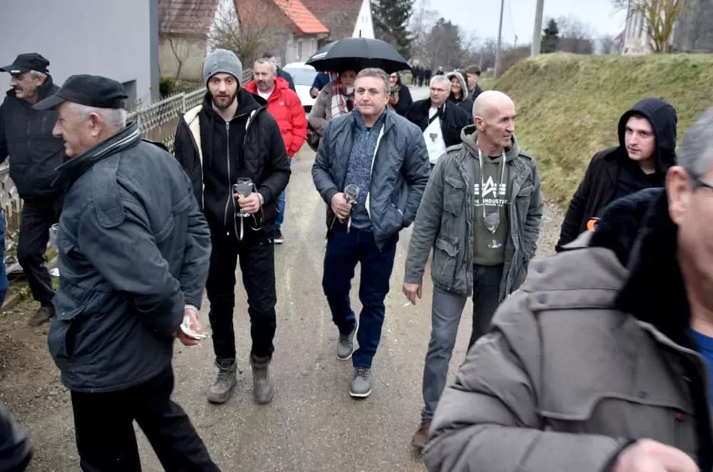 Škoro i Matići zazvali rodnu godinu u Mitrovcu