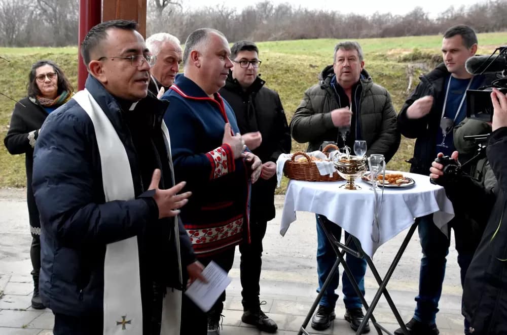 Škoro i Matići zazvali rodnu godinu u Mitrovcu