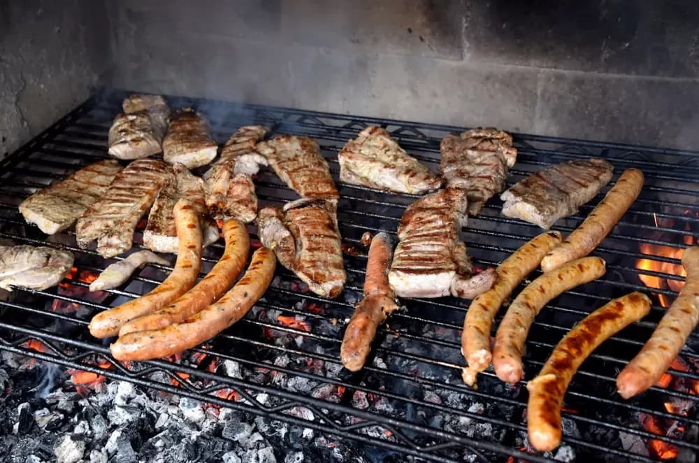 Od Požege do Zadra: Prijatelji se okupili kod Zorana Fumića na proslavi Vincelova