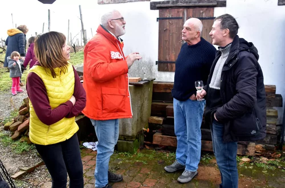 Od Požege do Zadra: Prijatelji se okupili kod Zorana Fumića na proslavi Vincelova