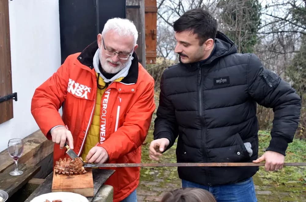 Od Požege do Zadra: Prijatelji se okupili kod Zorana Fumića na proslavi Vincelova