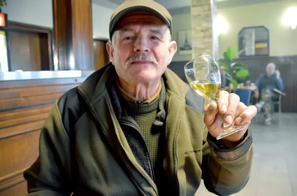 OD TEŠKOG METALA DO BRITKE RIJEČI: Božidar Babić Roko u dva mjeseca ispisao dvjesto aforizama