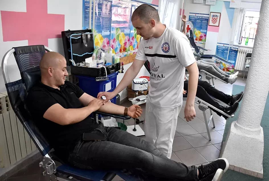 Velik odaziv Požežana: U trodnevnoj akciji Crvenog križa prikupljeno 389 doza krvi
