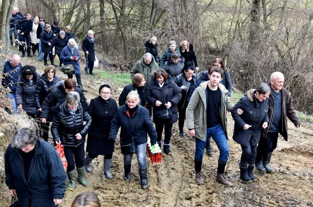 BORBA S BLATOM I ZABORAVOM: Škrabutnik, selo nadomak Požege u osam desetljeća izgubilo stotinu stanovnika