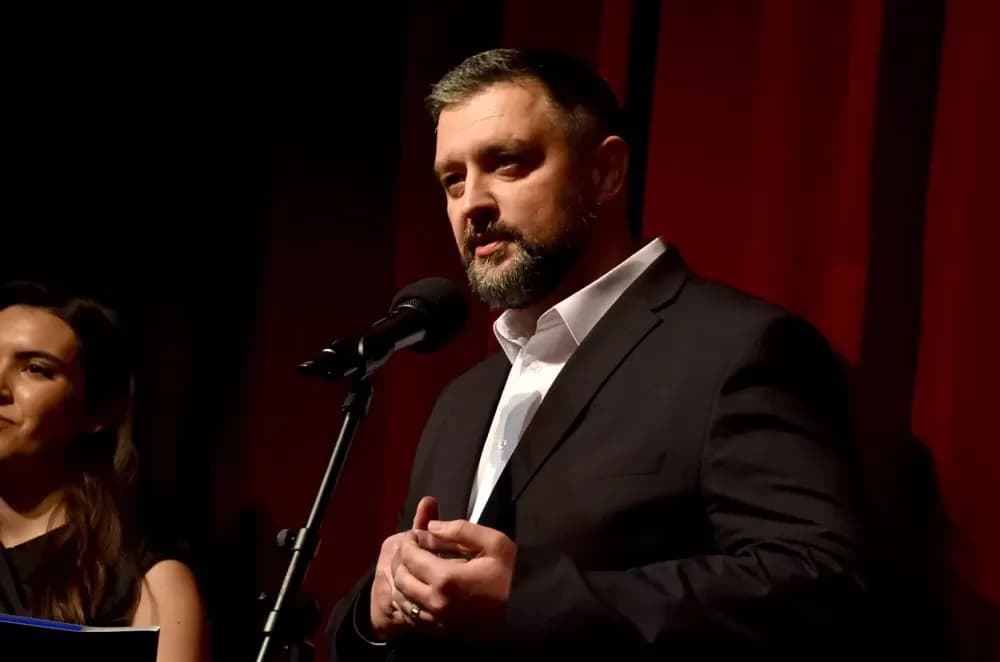 Slavonska ikavica i smijeh do suza napunili požeško kazalište