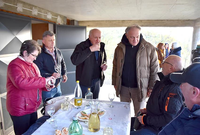 Počelo u Kutjevu a završilo na Velikom kamenu kod obitelji Hodak