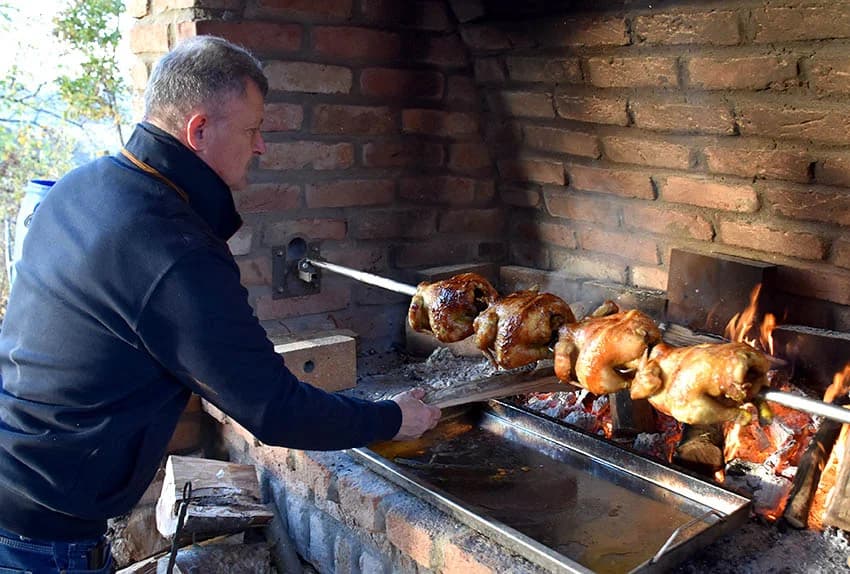 Počelo u Kutjevu a završilo na Velikom kamenu kod obitelji Hodak