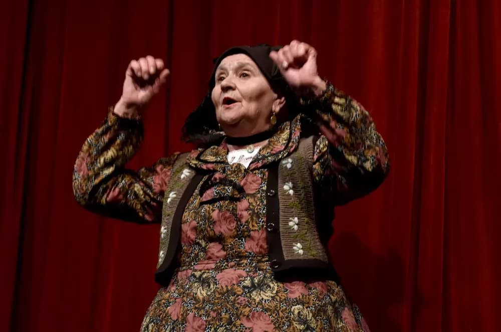 Slavonska ikavica i smijeh do suza napunili požeško kazalište