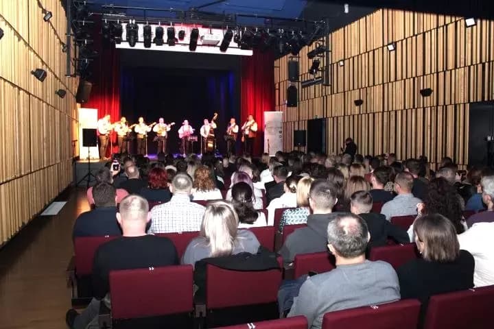 Cjelovečernji koncert slavonskobrodskog Tamburaškog sastava „Berde Band“ u Pleternici