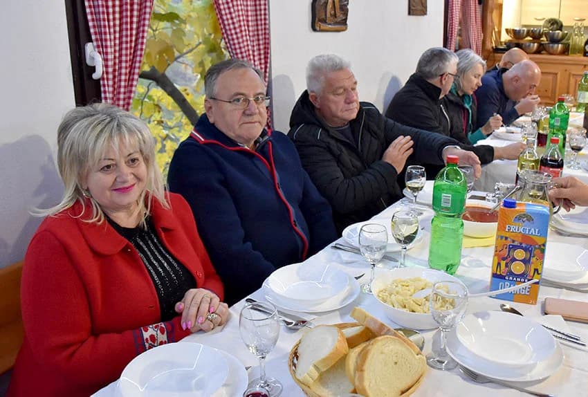 Počelo u Kutjevu a završilo na Velikom kamenu kod obitelji Hodak