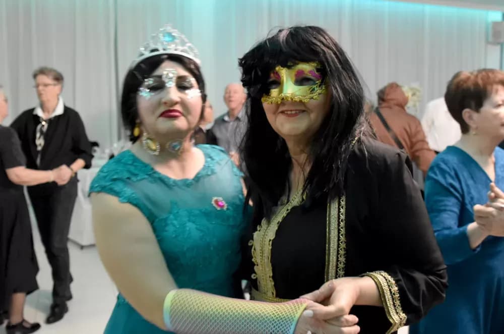Marinjska zabava i maškare u Požegi: Rasplesana „Gloria“ ugostila brojne maske i slavljenike