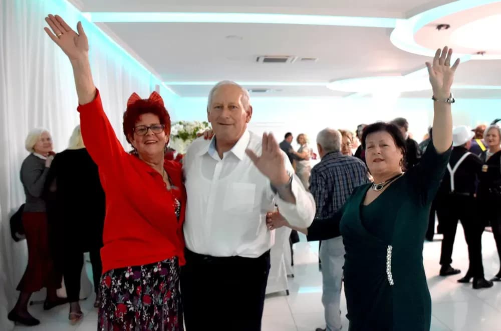 Marinjska zabava i maškare u Požegi: Rasplesana „Gloria“ ugostila brojne maske i slavljenike