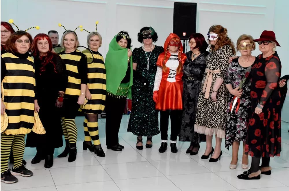 Marinjska zabava i maškare u Požegi: Rasplesana „Gloria“ ugostila brojne maske i slavljenike