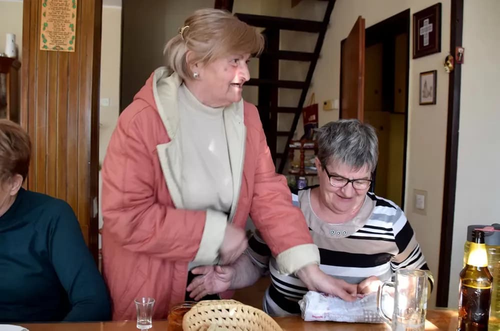 MARINJE U VELIKOJ: Marija Nemet „Mara Tonina“ uz pjesmu i običaje proslavila imendan