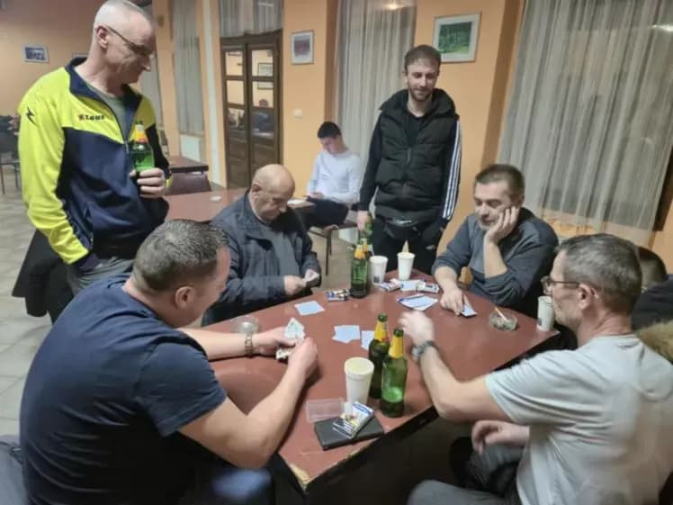 TRADICIONALNI TURNIR U BELI „ZDENKO VELETIĆ“: Pobjednička ekipa Miro i Robi, na drugom mjestu Silikoni