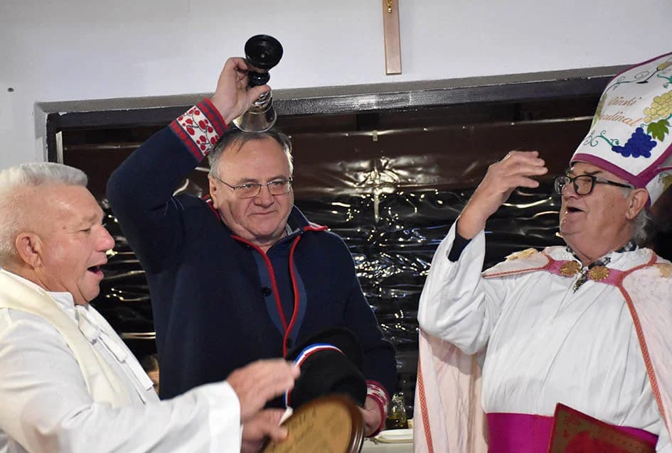 Počelo u Kutjevu a završilo na Velikom kamenu kod obitelji Hodak