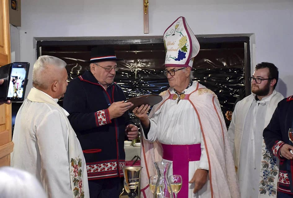 Počelo u Kutjevu a završilo na Velikom kamenu kod obitelji Hodak