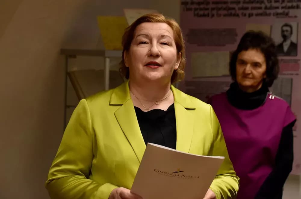 Požega u znaku prvog rektora: Otvoreni Dani Matice hrvatske uz izložbu o Matiji Mesiću