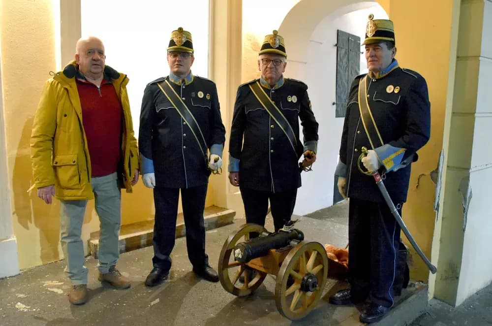 Požega u znaku prvog rektora: Otvoreni Dani Matice hrvatske uz izložbu o Matiji Mesiću