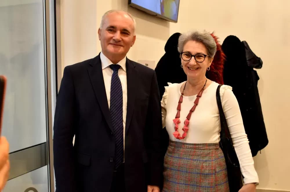 Požega u znaku prvog rektora: Otvoreni Dani Matice hrvatske uz izložbu o Matiji Mesiću