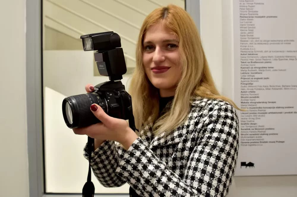 Požega u znaku prvog rektora: Otvoreni Dani Matice hrvatske uz izložbu o Matiji Mesiću