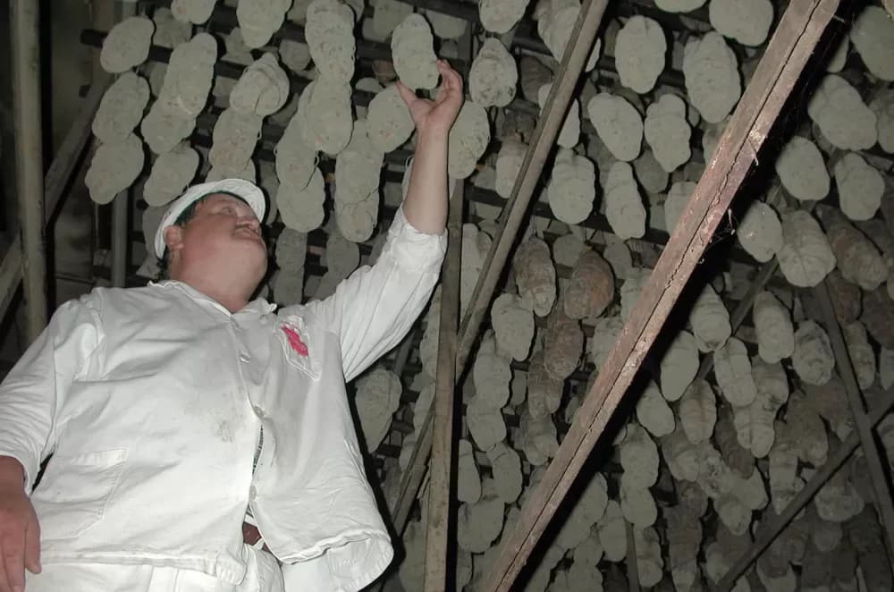 KRAJ JEDNE ERE: Bageri sravnili s zemljom ʼPapukʼ , sjećanje na ʼČiča Matuʼ i miris požeške tradicije