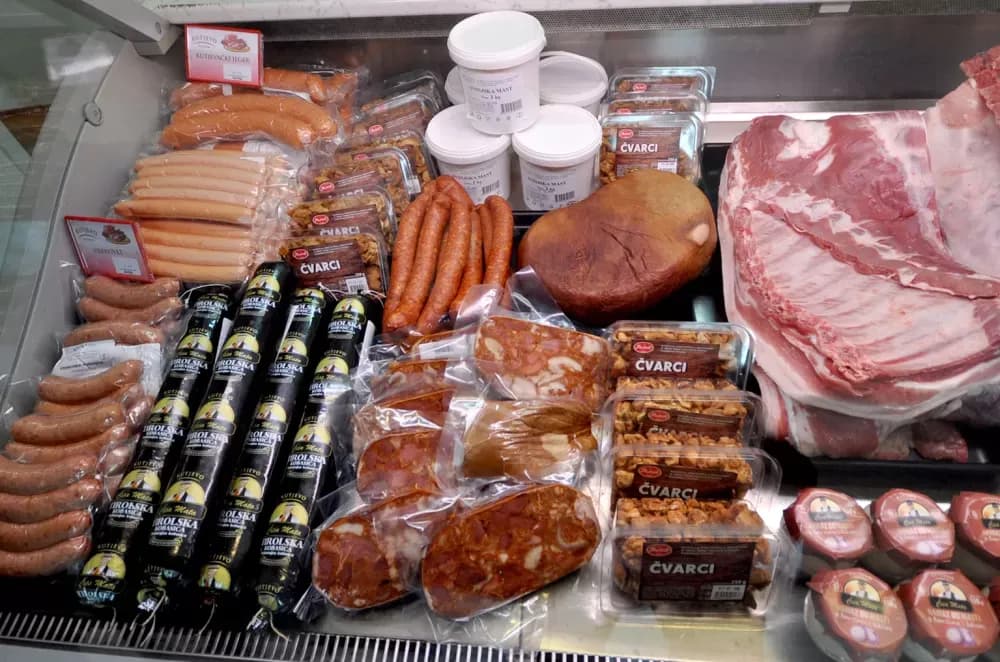 KRAJ JEDNE ERE: Bageri sravnili s zemljom ʼPapukʼ , sjećanje na ʼČiča Matuʼ i miris požeške tradicije
