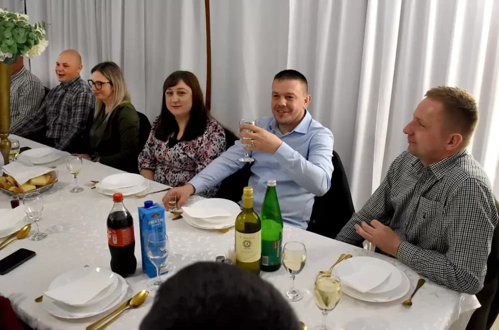 Ivan Štivić uz Paore raspjevao i rasplesao vetovačke lovce i njihove goste