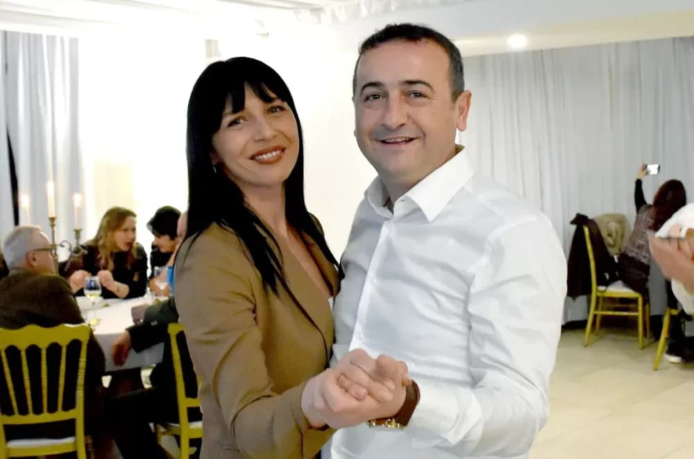 Ivan Štivić uz Paore raspjevao i rasplesao vetovačke lovce i njihove goste