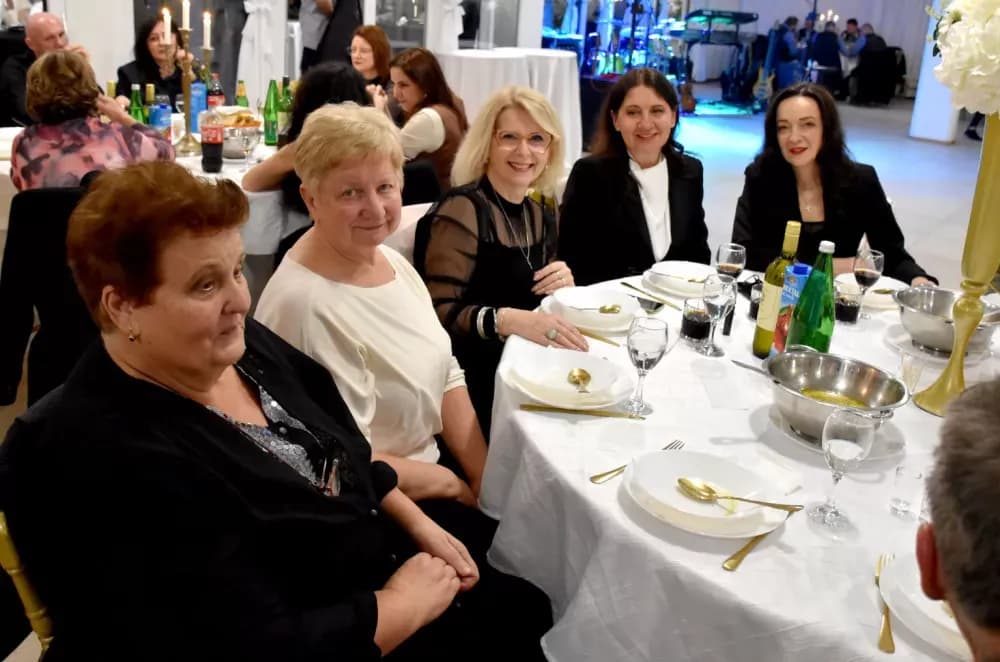 Ivan Štivić uz Paore raspjevao i rasplesao vetovačke lovce i njihove goste