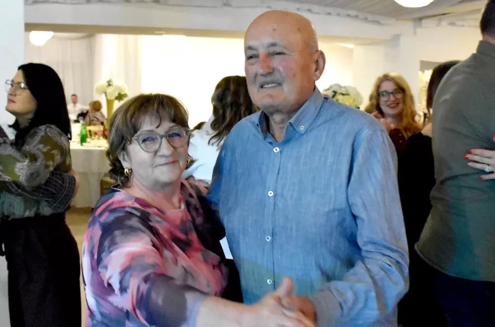 Ivan Štivić uz Paore raspjevao i rasplesao vetovačke lovce i njihove goste