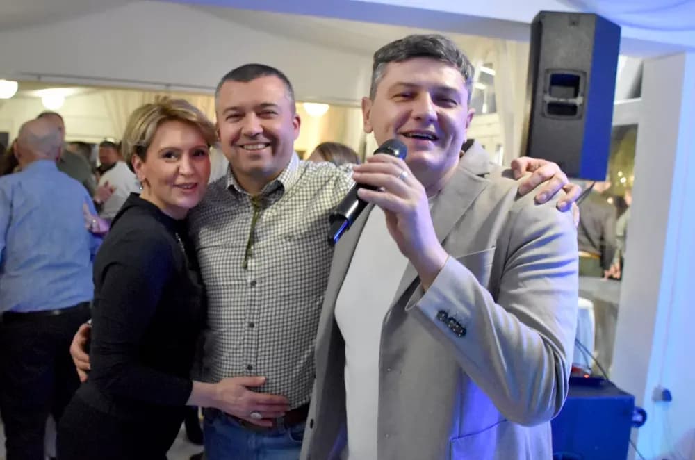 Ivan Štivić uz Paore raspjevao i rasplesao vetovačke lovce i njihove goste