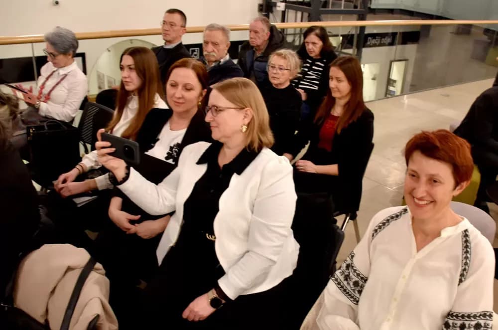 Predstavljena monografija o Zlatku Posavcu: Sveobuhvatan prikaz života „profesora estetike iz Kaptola“