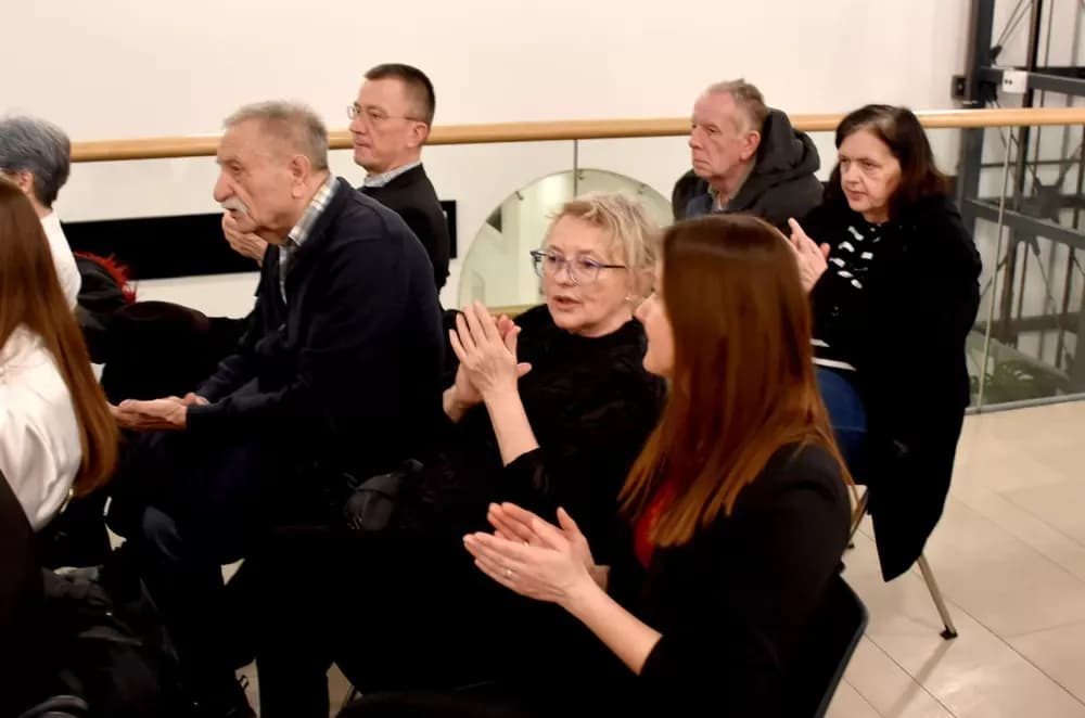 Predstavljena monografija o Zlatku Posavcu: Sveobuhvatan prikaz života „profesora estetike iz Kaptola“