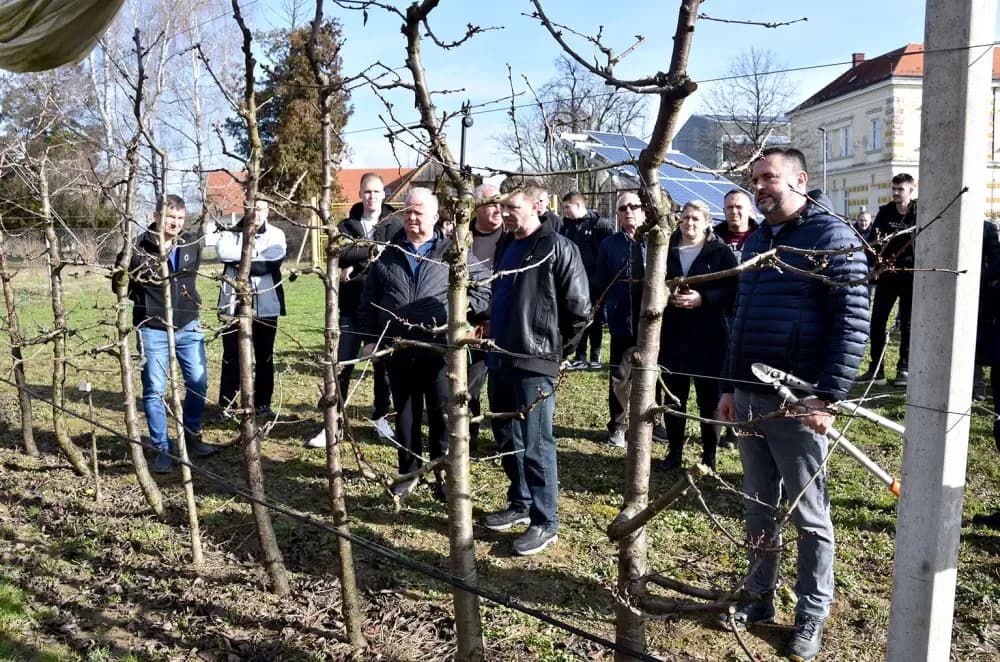 Od hobista do majstora: Požeška Ratarnica ugostila voćare iz cijele županije