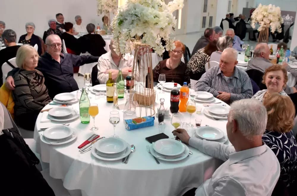Valentinovo zajedno proslavilo 240 umirovljenika požeškog kraja
