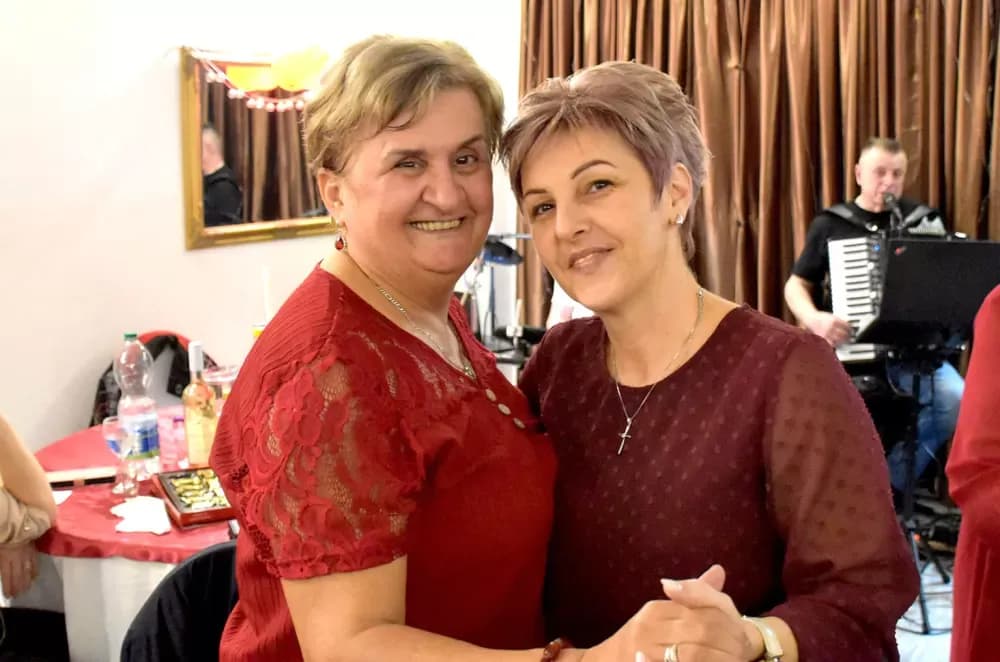Valentinovo za pamćenje u Svečanoj dvorani Luki: Ples i slavljenička atmosfera