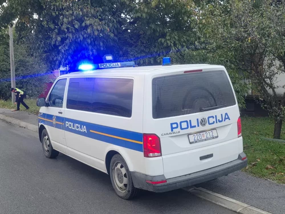 Vozač u 78. godini s većim promilima skrivio sudar u Požegi